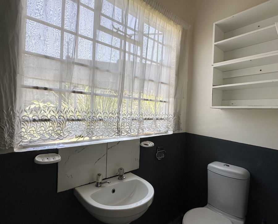 7 Bedroom Property for Sale in Mthata Eastern Cape